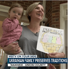 Семья из Украины сохраняет Пасхальные традиции вопреки войне